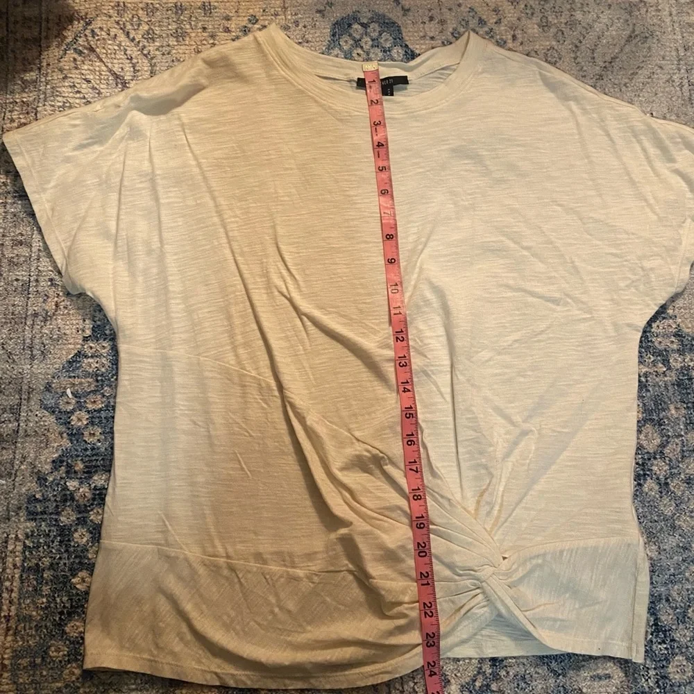 Forever21 ivory top - Picture 7 of 8